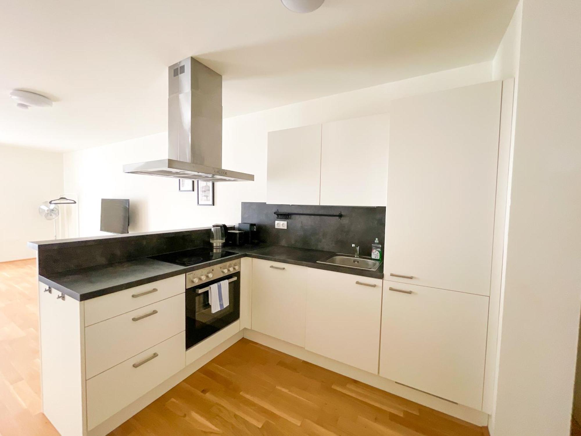 Whats-App Self-Check-In - 1Br Apartment, Near Airport,15 Min To Center Вена Номер фото