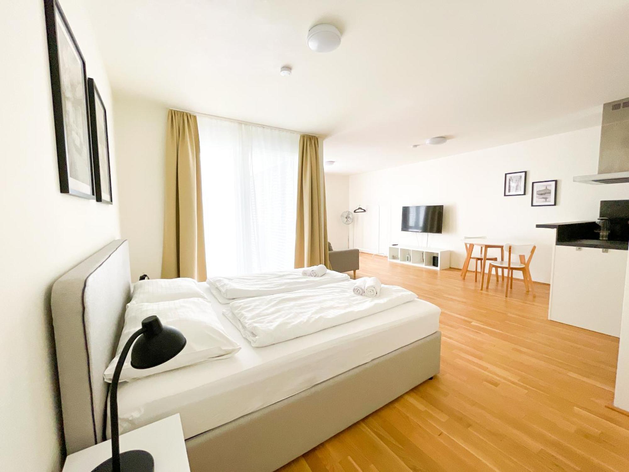 Whats-App Self-Check-In - 1Br Apartment, Near Airport,15 Min To Center Вена Номер фото